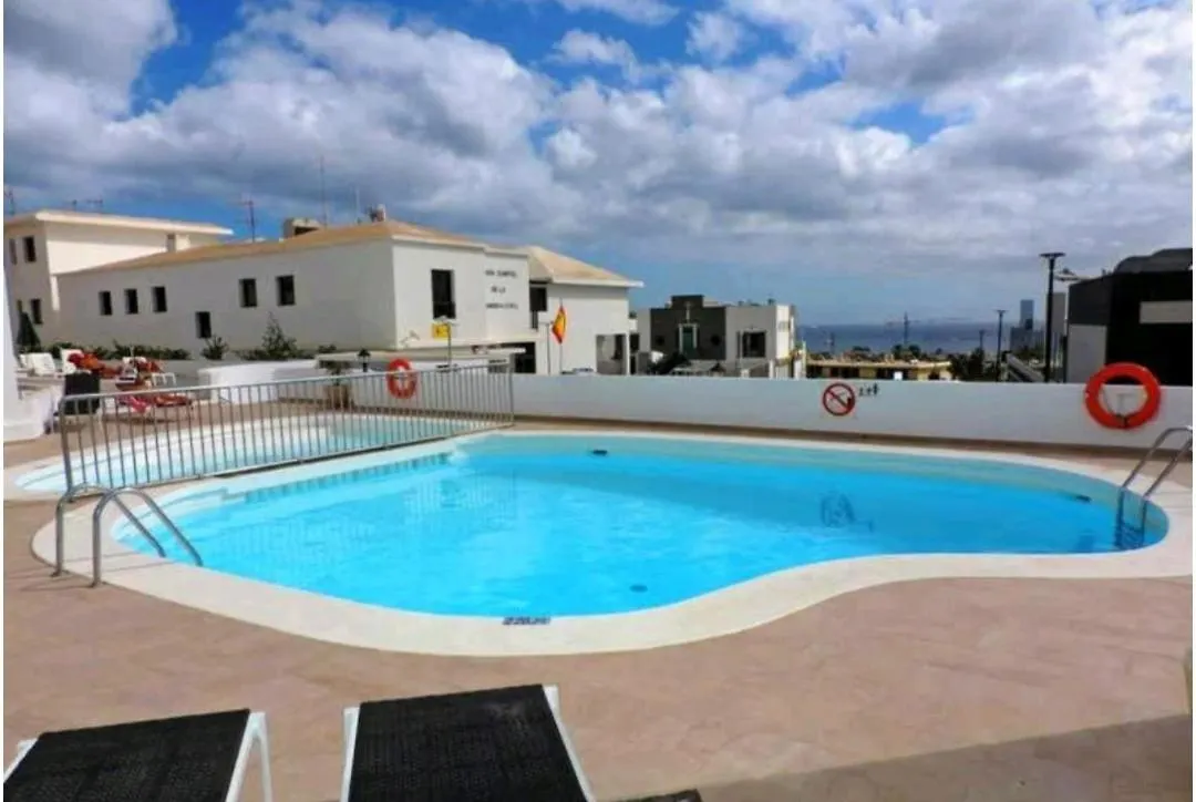 Daire Heated Pools-200M Beach- Wifi Puerto del Carmen